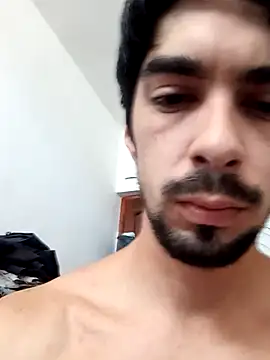 Snapshot of -Axelconda420 chatting on 01/07/26, 03:39 -Axelconda420 online show from 01/07/26, 03:39