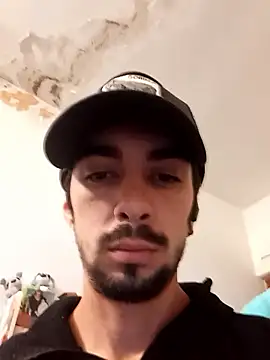 Snapshot of -Axelconda420 chatting on 01/10/26, 09:54 -Axelconda420 online show from 01/10/26, 09:54