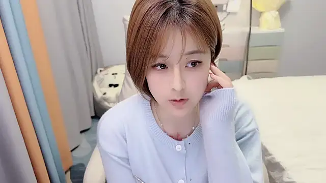 Snapshot of Mi_sooli chatting on 11/06/25, 09:24 Mi sooli online show from 11/06/25, 09:24