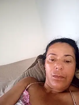 lucineia7 online show from 02/16/26, 09:34