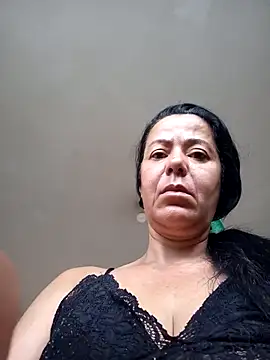 lucineia7 online show from 03/17/26, 10:07