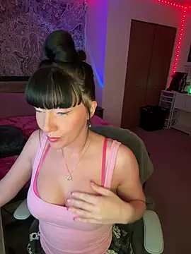 MaciiMayy online show from 03/13/26, 09:31