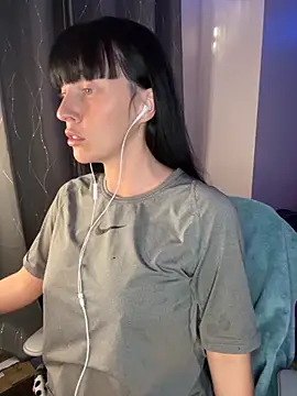 Snapshot of MaciiMayy chatting on 05/09/26, 02:15 MaciiMayy online show from 05/09/26, 02:15