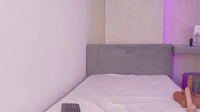 miia blaze online show from 02/07/26, 12:02