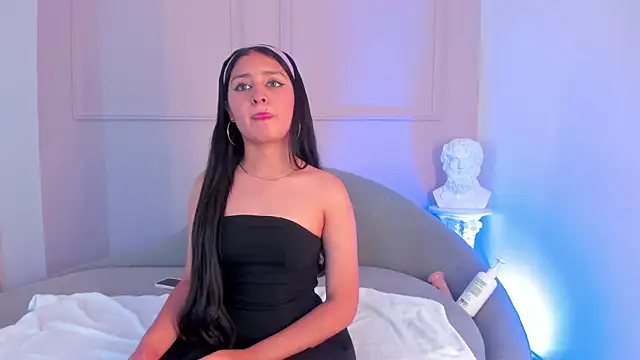 miia blaze online show from 10/28/25, 06:18