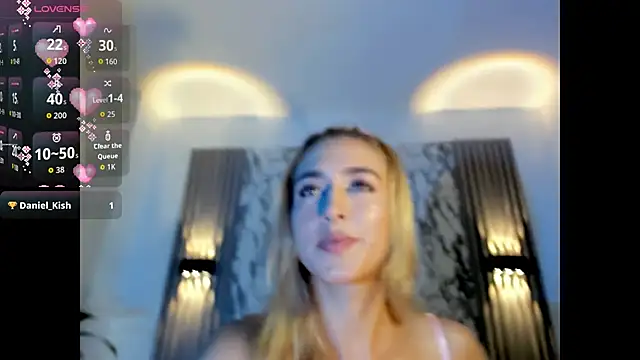 Dulcinea 2 online show from 12/15/25, 07:20