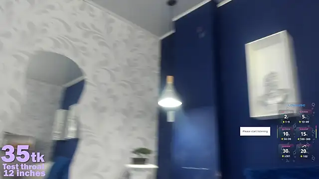 Snapshot of Kelseyfoxy_ chatting on 10/18/25, 12:07 Kelseyfoxy online show from 10/18/25, 12:07