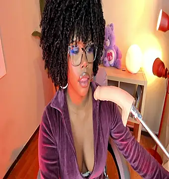 kehlannis  online show from 02/25/26, 07:36