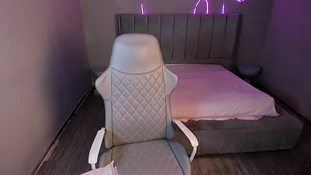 kehlannis  online show from 03/27/26, 02:51