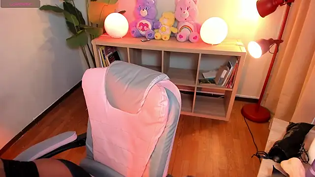 kehlannis  online show from 03/04/26, 08:05