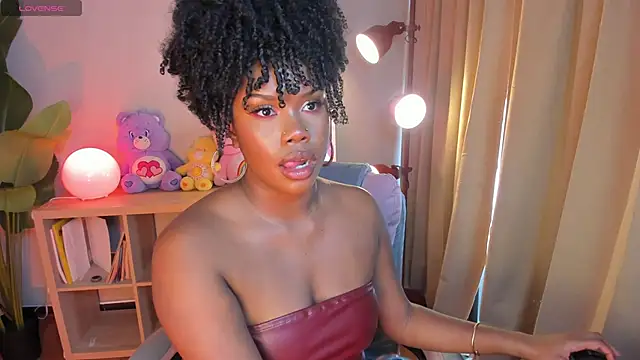 kehlannis  online show from 03/19/26, 07:47