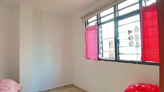 Julieta Rose19 online show from 09/25/25, 08:37