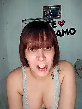 Snapshot of catperigosa chatting on 10/12/25, 08:10 catperigosa online show from 10/12/25, 08:10