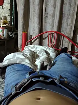 Amaimask2 online show from 11/04/25, 08:07