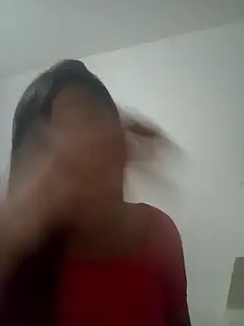 PrettahSantos online show from 10/17/25, 12:36