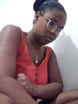 PrettahSantos online show from 11/21/25, 03:27