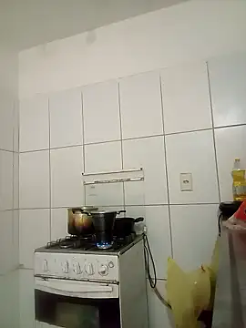 PrettahSantos online show from 01/18/26, 04:54