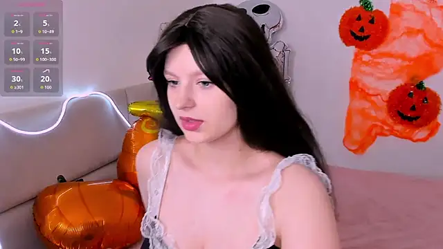 AishaAysitt online show from 10/19/25, 03:20