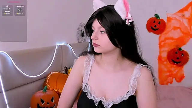 AishaAysitt online show from 11/02/25, 03:22