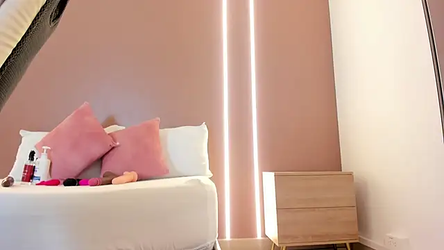 zoee zi online show from 02/26/26, 06:52