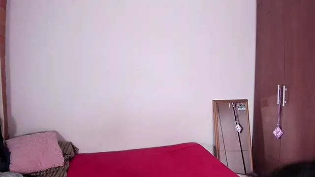 ScarlettRosetti online show from 07/18/26, 12:30