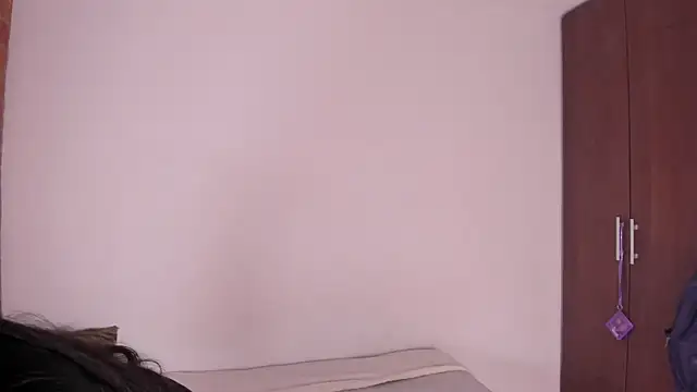 ScarlettRosetti online show from 07/05/26, 04:19