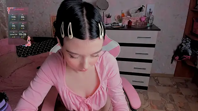 margopink online show from 12/01/25, 12:22