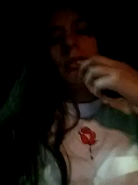 Snapshot of lucixxx14 chatting on 10/15/25, 01:37 lucixxx14 online show from 10/15/25, 01:37