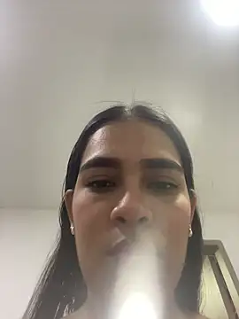 Valery lux16 online show from 02/04/26, 09:10