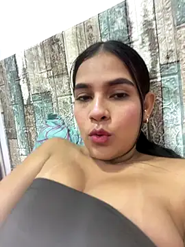 Valery lux16 online show from 10/02/25, 12:03