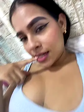 Valery lux16 online show from 11/28/25, 04:07