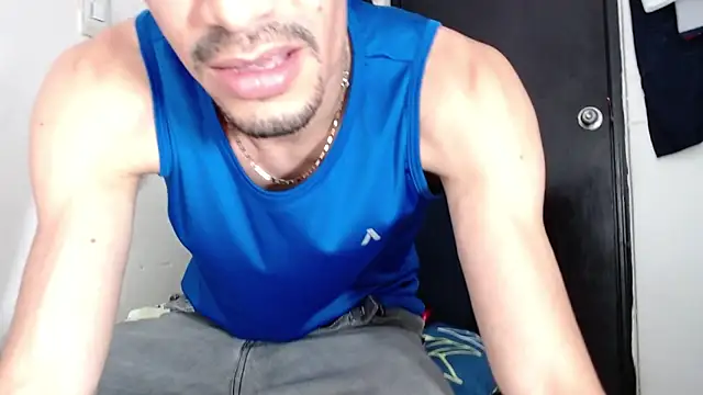 LATINO27CM online show from 03/08/26, 12:27