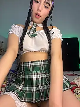 Snapshot of Linda_rouse chatting on 12/21/25, 07:37 Linda rouse online show from 12/21/25, 07:37