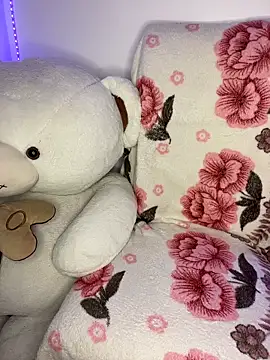 Snapshot of Linda_rouse chatting on 11/06/25, 09:08 Linda rouse online show from 11/06/25, 09:08