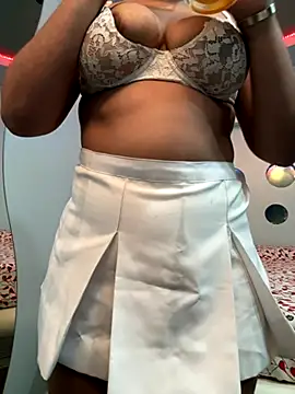 Lolalopez746 online show from 10/25/25, 06:12