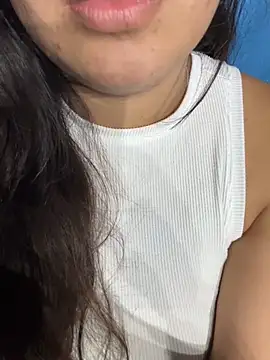 Lolalopez746 online show from 03/04/26, 08:00