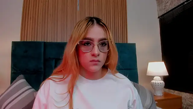 Amber kiss  online show from 04/10/26, 06:26