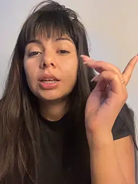 Snapshot of Bulma04 chatting on 10/10/25, 03:51 Bulma04 online show from 10/10/25, 03:51