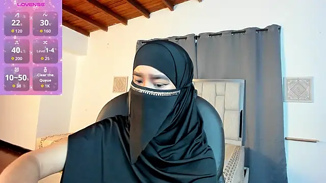 kalila latif online show from 11/15/25, 11:31