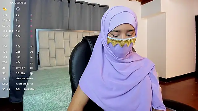 kalila latif online show from 10/03/25, 02:48