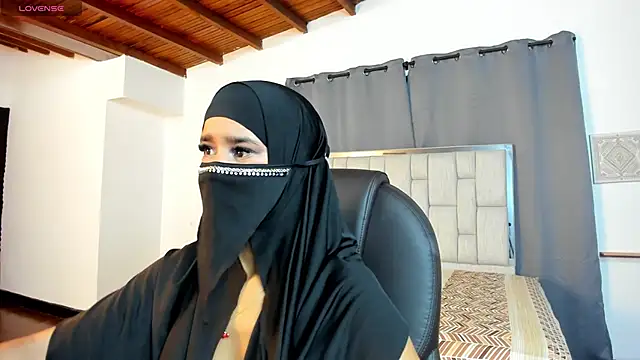 kalila latif online show from 11/06/25, 02:59