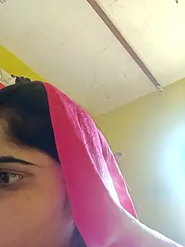 Snapshot of barsha27a chatting on 09/21/25, 03:33 barsha27a online show from 09/21/25, 03:33