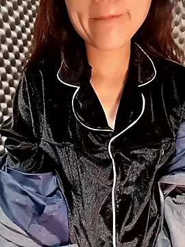 Pipi23  online show from 11/29/25, 03:23