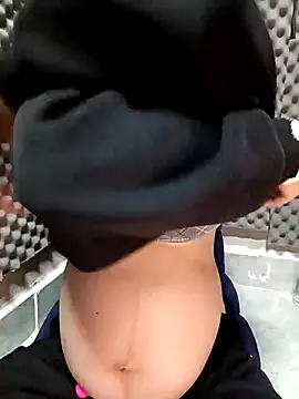 Pipi23  online show from 12/19/25, 02:41