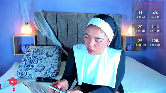 Bianca Ethan online show from 10/29/25, 07:46