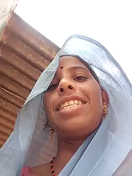 Snapshot of Kirti_k chatting on 10/03/25, 05:53 Kirti k online show from 10/03/25, 05:53