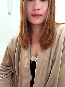 Snapshot of skys777 chatting on 12/04/25, 02:38 skys777 online show from 12/04/25, 02:38