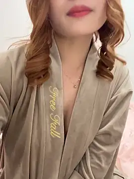 Snapshot of skys777 chatting on 12/15/25, 01:39 skys777 online show from 12/15/25, 01:39