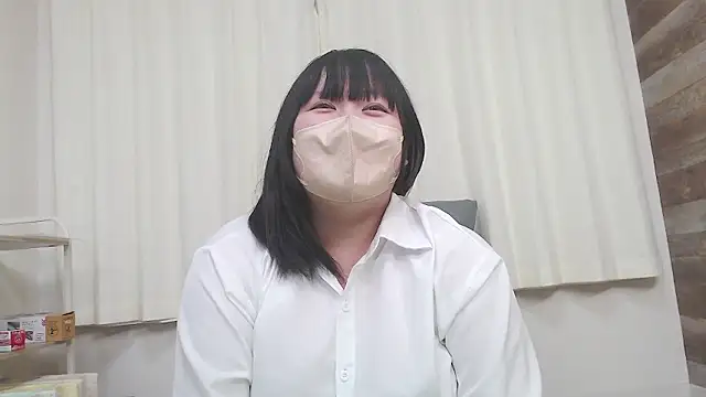 Snapshot of YUA_Fcup_18_ chatting on 09/22/25, 11:38 YUA Fcup 18 online show from 09/22/25, 11:38