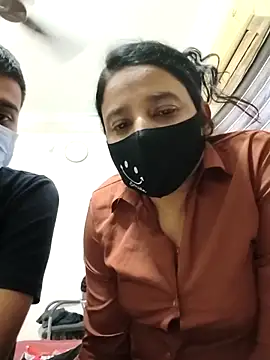 Snapshot of Charm_Queen chatting on 02/10/26, 07:18 Charm Queen online show from 02/10/26, 07:18